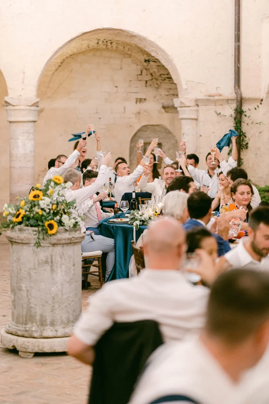 Wedding reception toast abbazia san pietro valle
