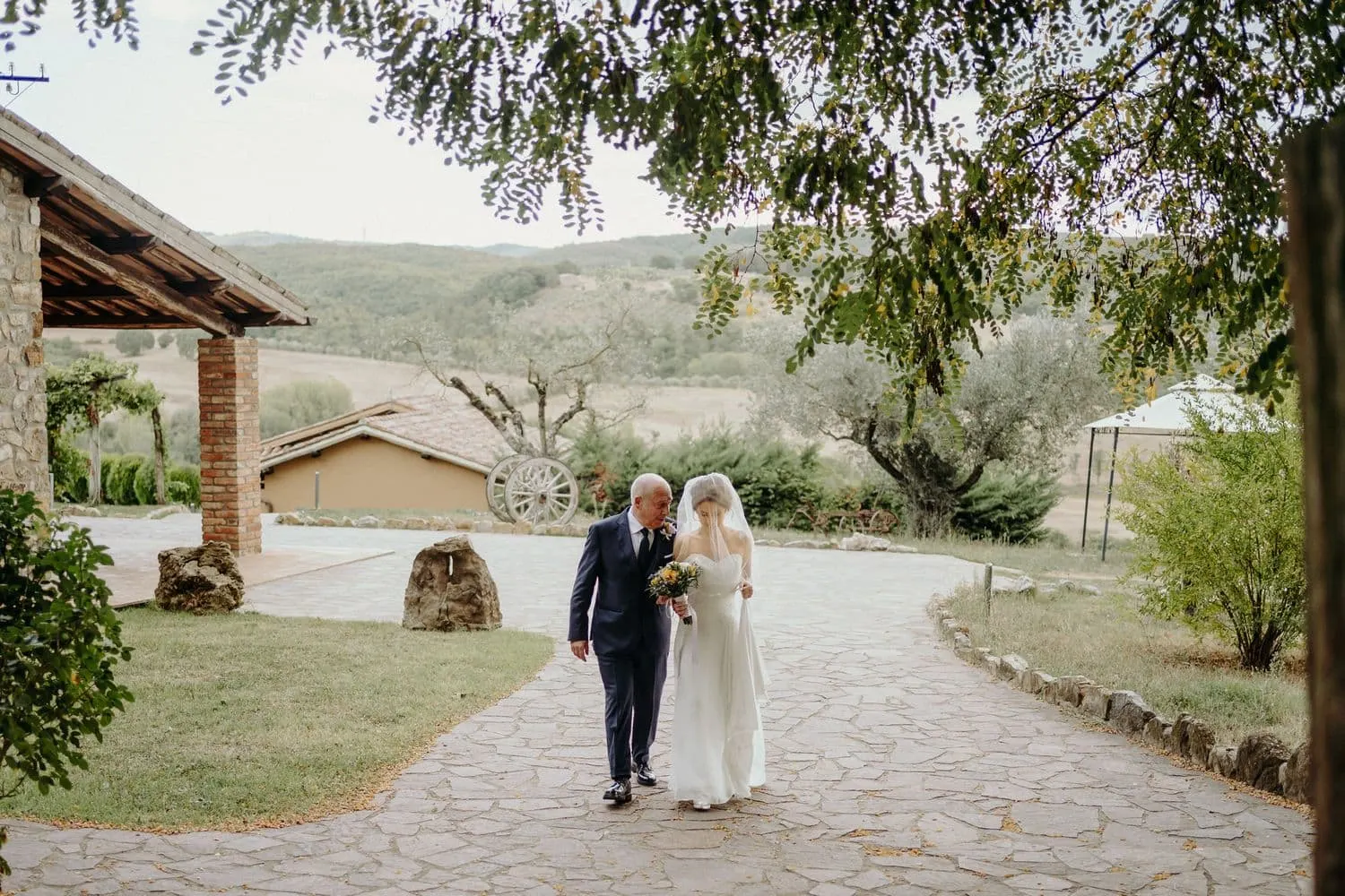 Borgo san faustino villa laura wedding ceremony outdoor